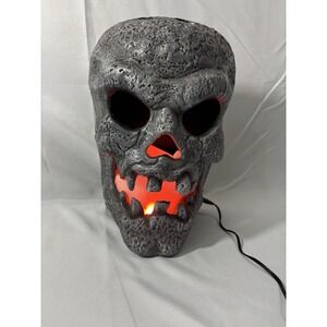 💀2002 Famous Don Post Studios Skull Wall Sconce Halloween Prop Decor‎